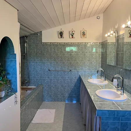 L'oustau De La Colline - Avec Piscine Privee Chauffee 12 Personnes Au Coeur Du Luberon Villa *