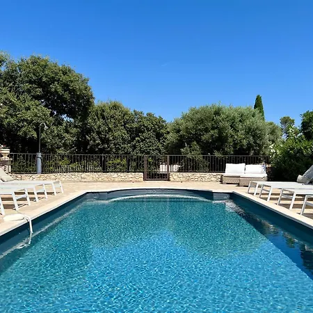 L'oustau De La Colline - Avec Piscine Privee Chauffee 12 Personnes Au Coeur Du Luberon